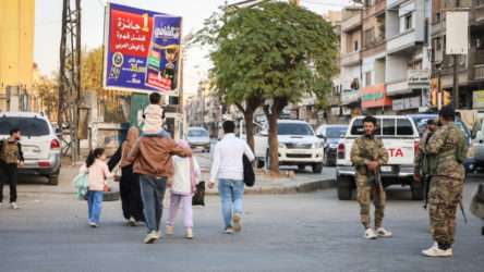 Humus'ta cinayetlerin ardından gerilim yüksek: Sokağa çıkma yasağı uzatıldı