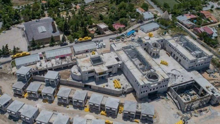 Diyanet’in İzmir’deki tesisi için milyonlar harcanmaya devam ediyor