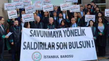 Avukatlardan tutuklanan Naim Eminoğlu için Çağlayan'da protesto