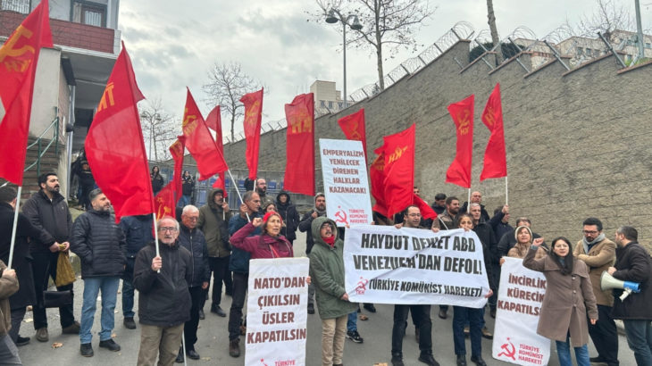 TKH, ABD konsolosluğu önünden seslendi: Haydut devlet elini Venezuela'dan çek