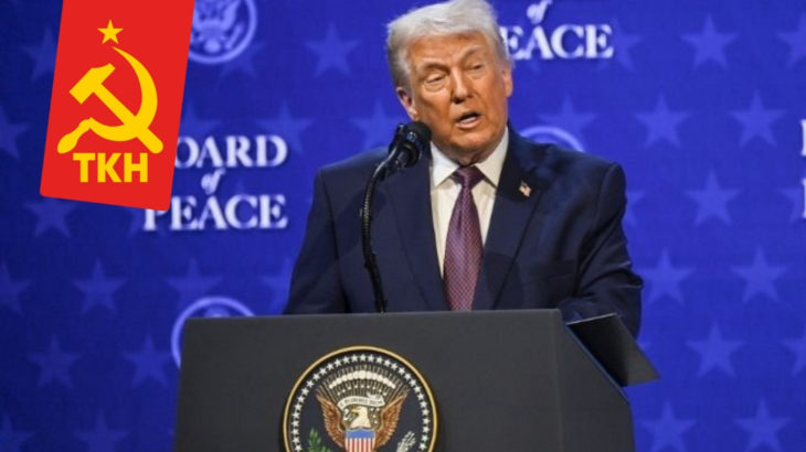 TKH: Galata Köprüsü’nde yürüyenler soluğu Trump’ın çadır tiyatrosunda almışlardır!