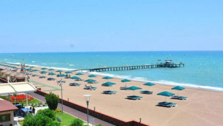 Diyanet itibardan tasarruf etmiyor: 81 il müftüsüyle lüks otelde toplantı