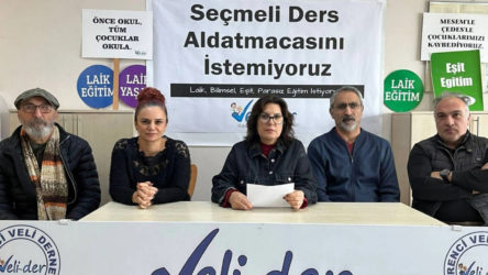 Okullarda din dersi dayatması