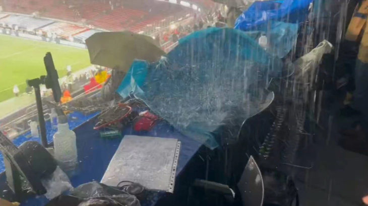 Limak’ın yenilediği Camp Nou stadını su bastı