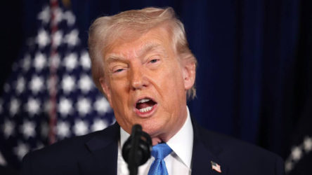 Trump: Venezuela'yı biz yöneteceğiz
