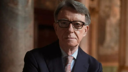 İngiltere'nin eski Büyükelçisi Mandelson, Epstein bağlantıları nedeniyle İşçi Partisi’nden istifa etti