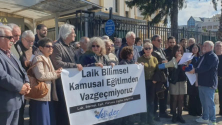 Öğrenci Veli Derneği'nden MEB'in 'Ramazan etkinlikleri' genelgesine tepki