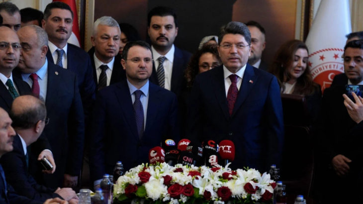 Adalet Bakanlığı'nda devir teslim töreni:  Akın Gürlek'ten Erdoğan'a teşekkür