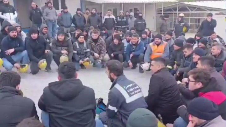 İzmir Kınık'taki Polyak Madencilik'te işçilerinin hakları için başlattığı direniş sürüyor