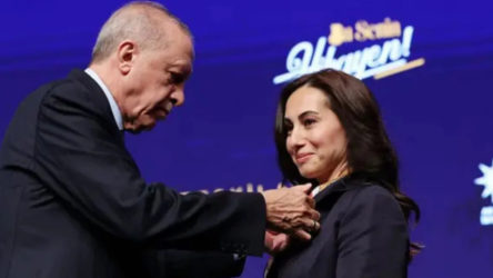 AKP'ye geçen Özlem Vural'ın Erdoğan sevgisi bitmiyor: Devlet Baba