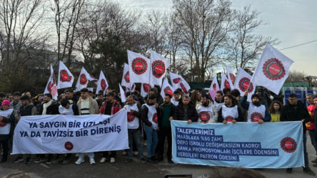 Migros depo işçilerinin direnişi 13'üncü gününde: Emekçiler Tuncay Özilhan'ın evinin önünde