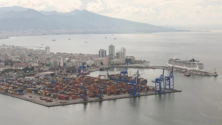 Alsancak Limanı'nı Albayrak grubuna verdiler
