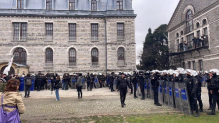 Boğaziçi Üniversitesi’nde öğrencilere gazlı müdahale