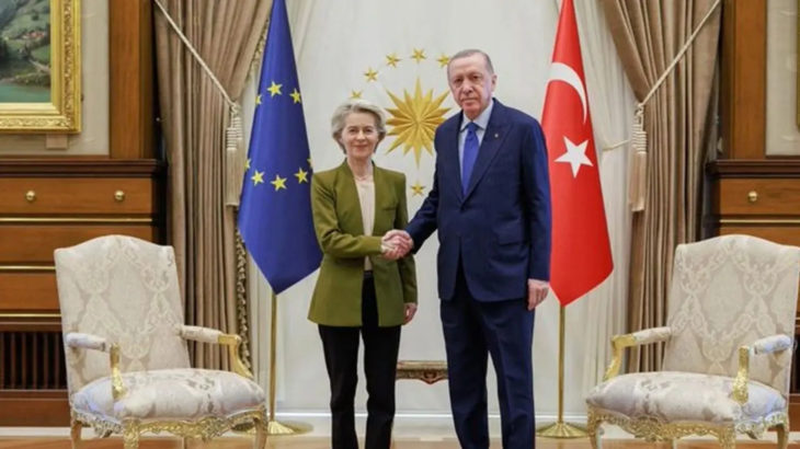 Von der Leyen'den Erdoğan'a övgüler: Göçe yönelik hazırlıklarını takdir ediyorum