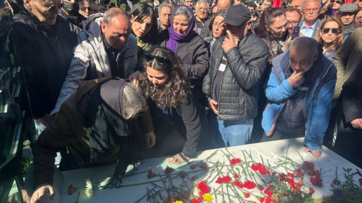Berkin Elvan katledilişinin 12. yılında mezarı başında anılıyor