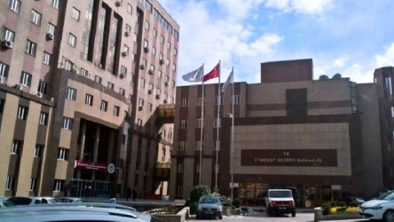 Etimesgut Belediyesi'ne operasyon: 4 kişi gözaltına alındı