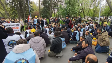 Maden işçileri direnişe devam kararı aldı