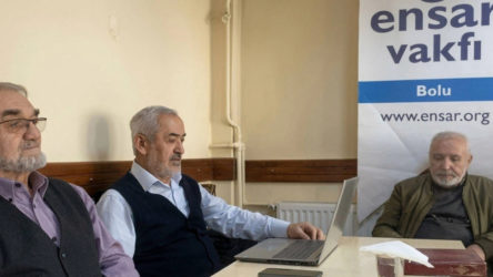 Eski müftü Ensar Vakfı'nın toplantısında Atatürk'ü hedef aldı