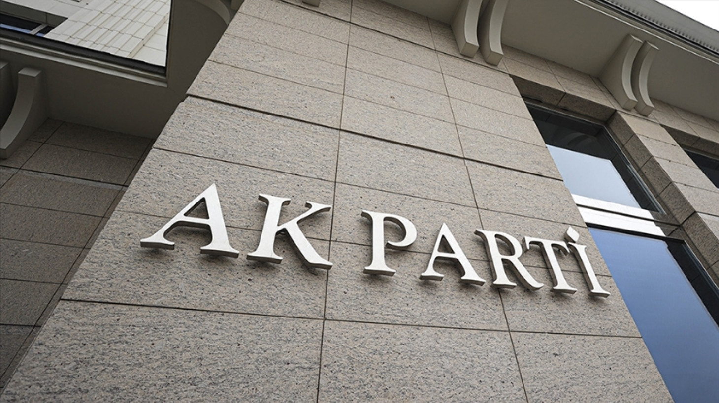 AKP, 12. Yargı Paketi’ni TBMM Başkanlığı’na sundu