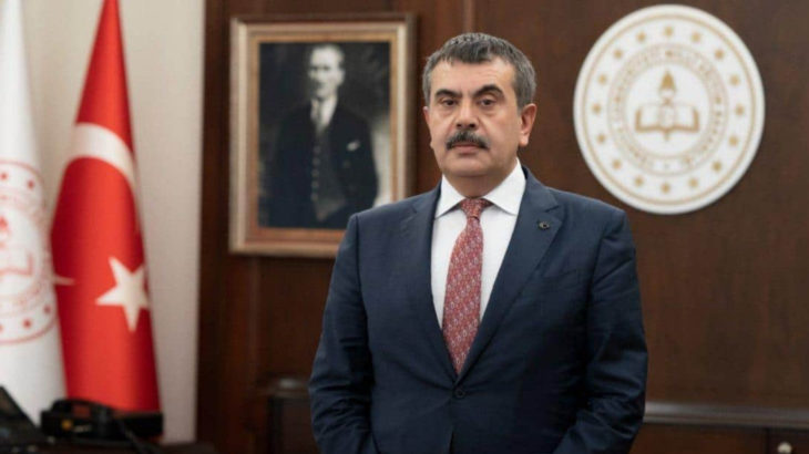 Yetmez ama…Yusuf Tekin İstifa!