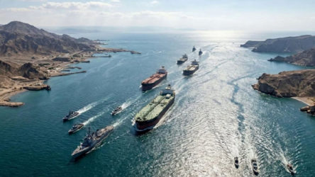 İran Meclis Başkan Yardımcısı Nikzad'dan Hürmüz Boğazı açıklaması