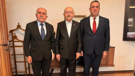 Kılıçdaroğlu, kayyum Gürsel Tekin'in yardımcılarıyla görüştü