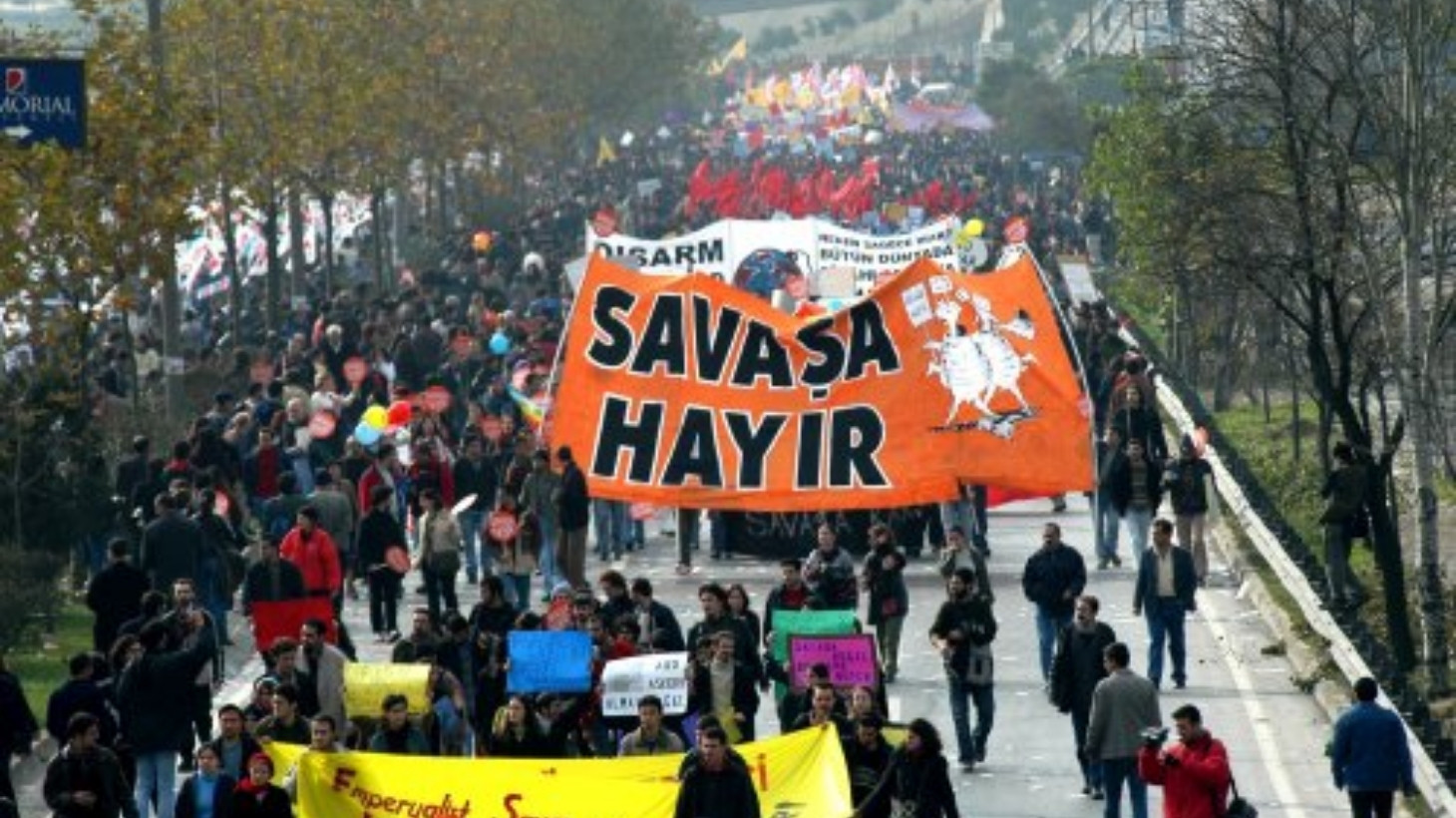 Sosyalistler NATO’ya karşı bir araya geliyor: İstenmiyorsunuz