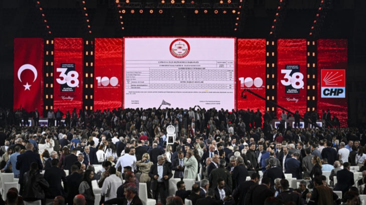 CHP biyografisinden Özgür Özel dönemi silindi: 38. Kurultay yok!