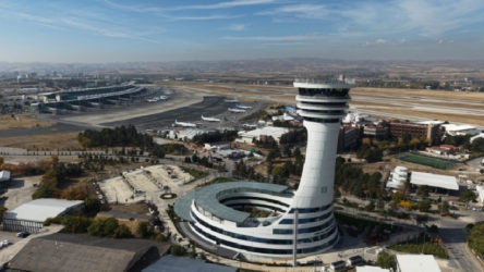 Esenboğa'da inşa edilen kuleler pistlerin görüşü engelleniyor iddiası