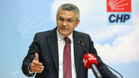Kurultay bildirisine imza atmayan Oğuz Kaan Salıcı'dan açıklama: İçeriğini uygun bulmadım