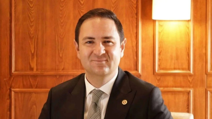 CHP'den ihracı istenen Umut Akdoğan'dan tepki: Ne cehalet yahu