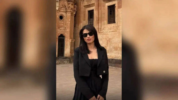 Irmak öğretmenin cenazesinde sendikaya tepki: Eğitim Bir Sen’e ait çelenk cami avlusundan çıkarıldı