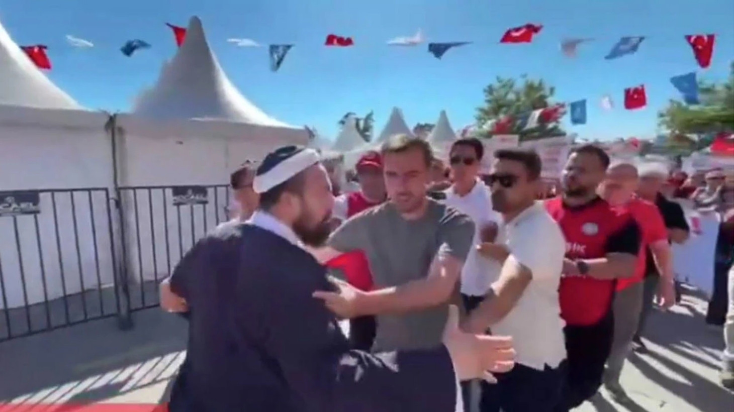 Gebze’deki işçilerin NATO protestosunda gerici provokasyon
