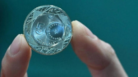 NATO Zirvesi için tedavülde kullanılacak özel 5 lira basıldı