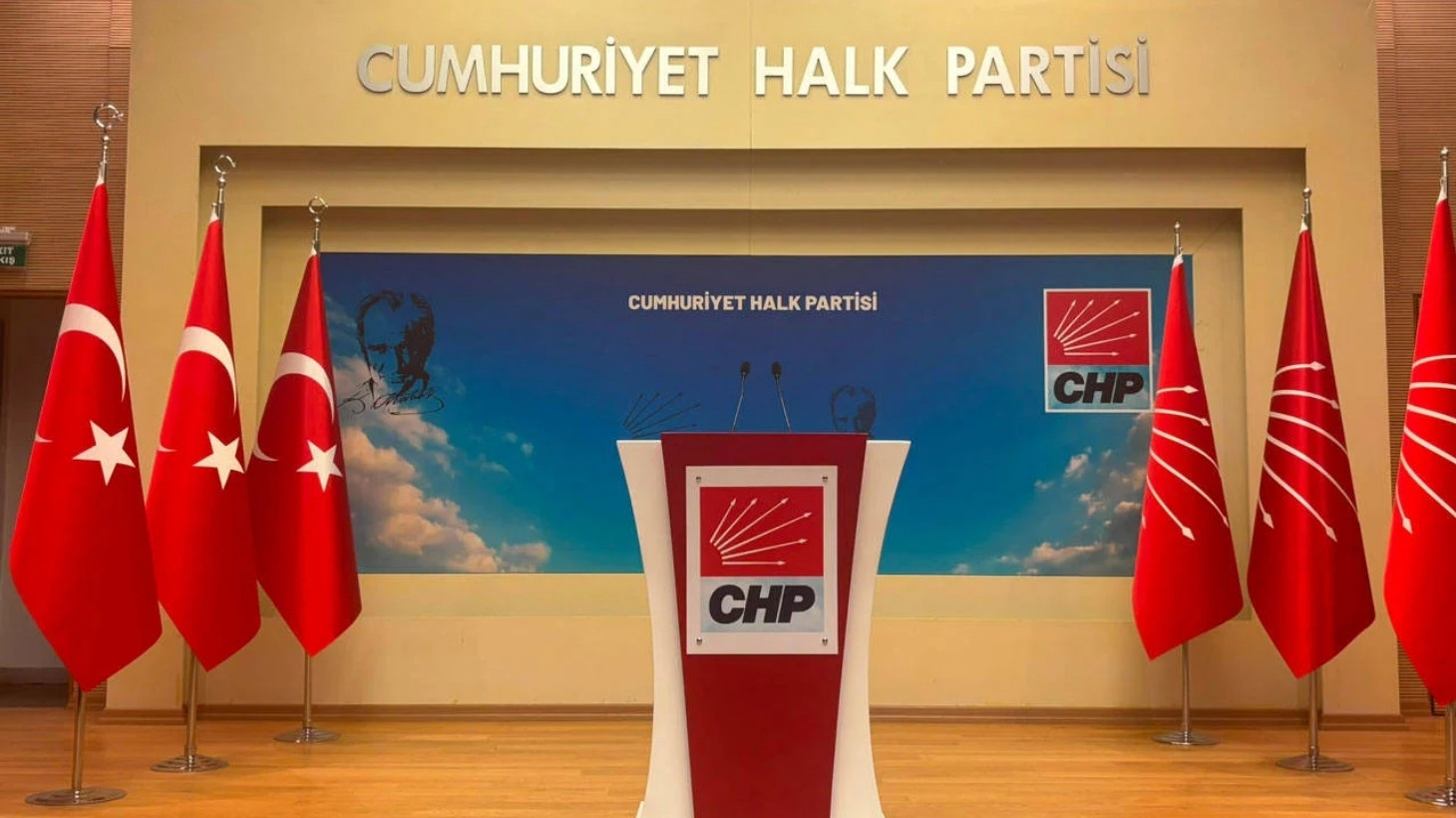 CHP'de bir grup vekil kurultay bildirisi yayınlayacak iddiası
