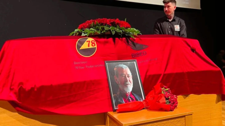 Şair Ahmet Telli son yolculuğuna uğurlandı