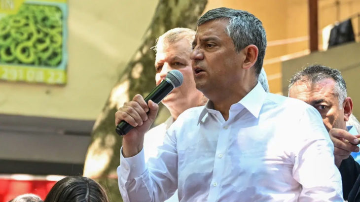 Özgür Özel:  Savcılarla, “Şu isimlere tutuklama istenirse yapabilecek misin” diye mülakat yapıyorlar