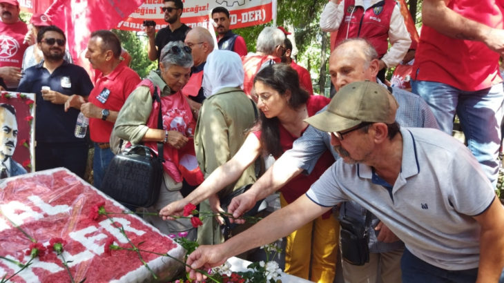 Katledilişinin 46. yıl dönümünde Kemal Türkler, mezarı başında anıldı