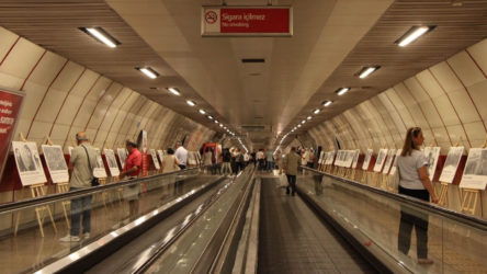 Taksim Metrosu'nda Kemal Türkler sergisi açıldı
