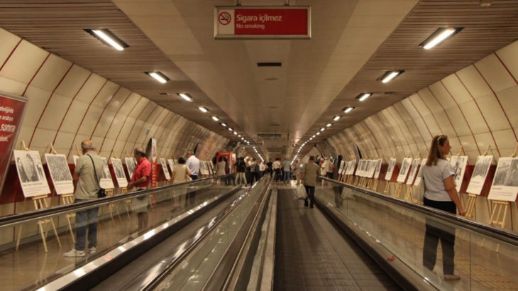 Taksim Metrosu'nda Kemal Türkler sergisi açıldı