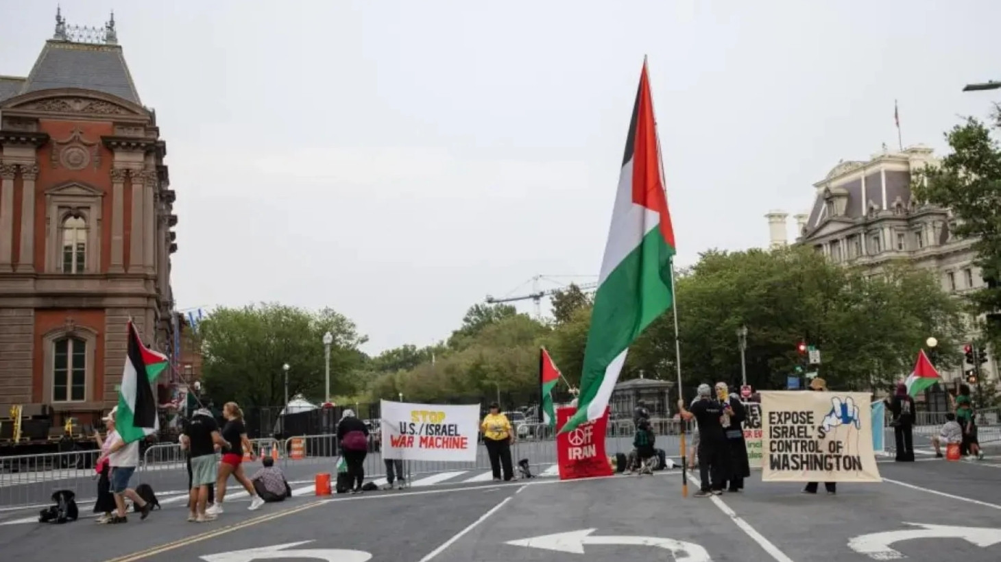 ABD’de Netanyahu’nun bulunduğu otele protesto