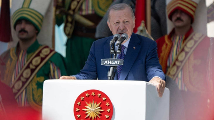 Erdoğan'dan Ahlat'ta çözüm süreci mesajı: Yeni bir dönemin kapıları açılacak