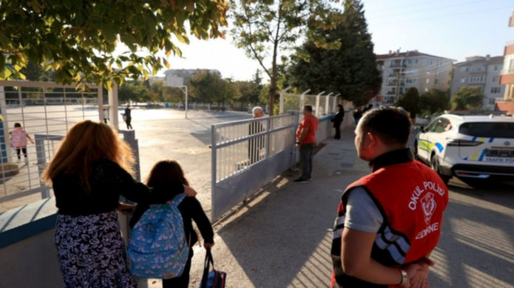 Bakanlık okullarda güvenliği sağlamak için 30 bin yeni personel alacak
