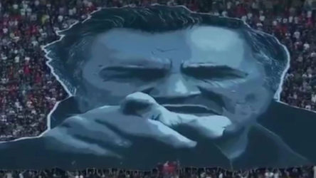 Kızılyıldız-Partizan maçında savaş suçlusu Ratko Mladiç için saygı duruşu