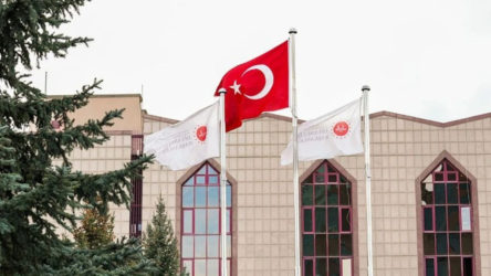 Diyanet’in 2027 bütçesi 6 bakanlığı geride bıraktı