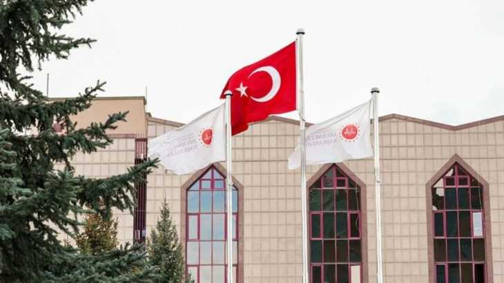 Diyanet’in 2027 bütçesi 6 bakanlığı geride bıraktı
