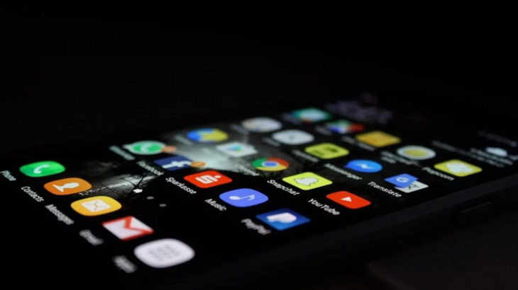 İddia: Üç bakanın telefonuna casus yazılımla saldırı