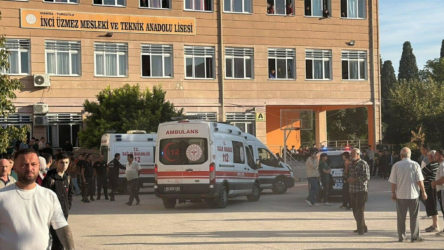 Manisa'nın Turgutlu ilçesinde okula saldırı: Yaralı öğrenciler var