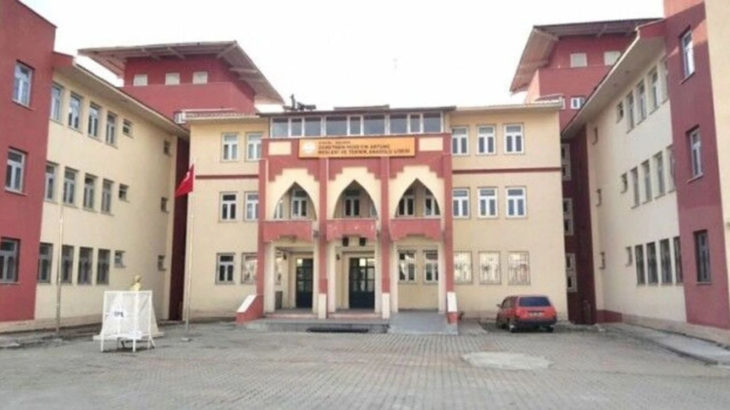 Bingöl'de öğrencilerin kaldığı pansiyonda asansör kazası: 1 öğrenci yaralandı