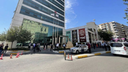 Şanlıurfa merkezli 5.4 büyüklüğünde deprem: Pek çok kentte hissedildi